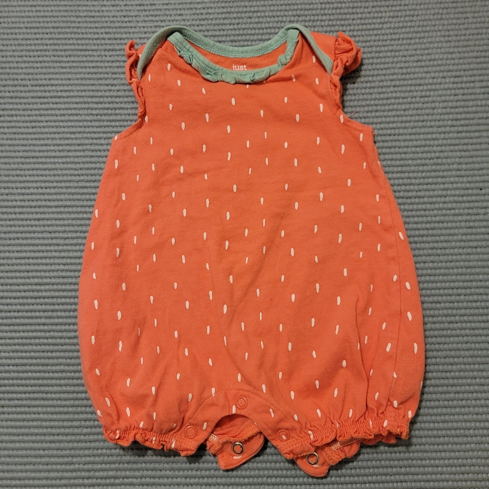 👶🏼 4/$10 0-3 month romper baby newborn sleeveless onesie strawberry watermelon